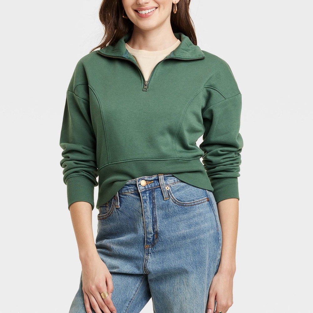 Universal Thread Cropped Quarter Zip Sweatshirt